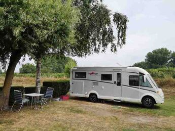 Angebot Caravaning-Markt: Carthago C-Compactline I 143, CHF 58'000.–, Occasionen